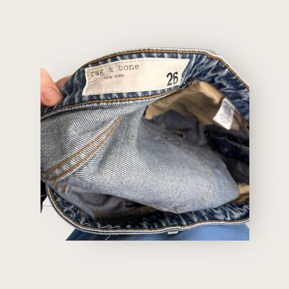 Rag & Bone Dre Low Rise Distressed Denim Shorts in Norwalk Size 26 - Picture 7 of 8
